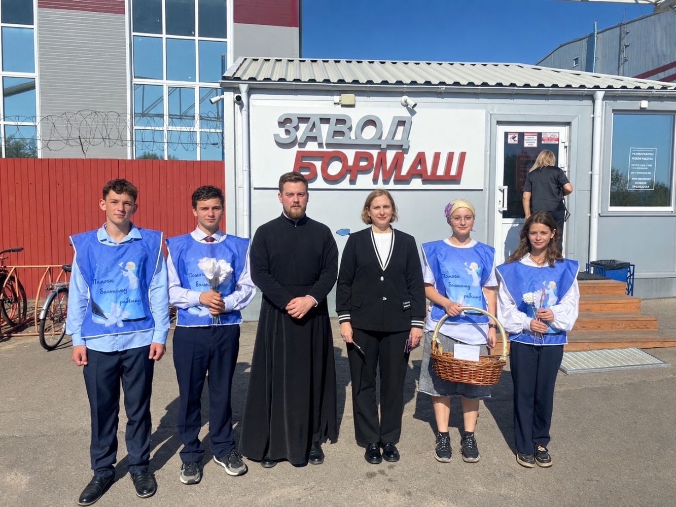Грибановская православная молодёжь посетила завод «Бормаш»