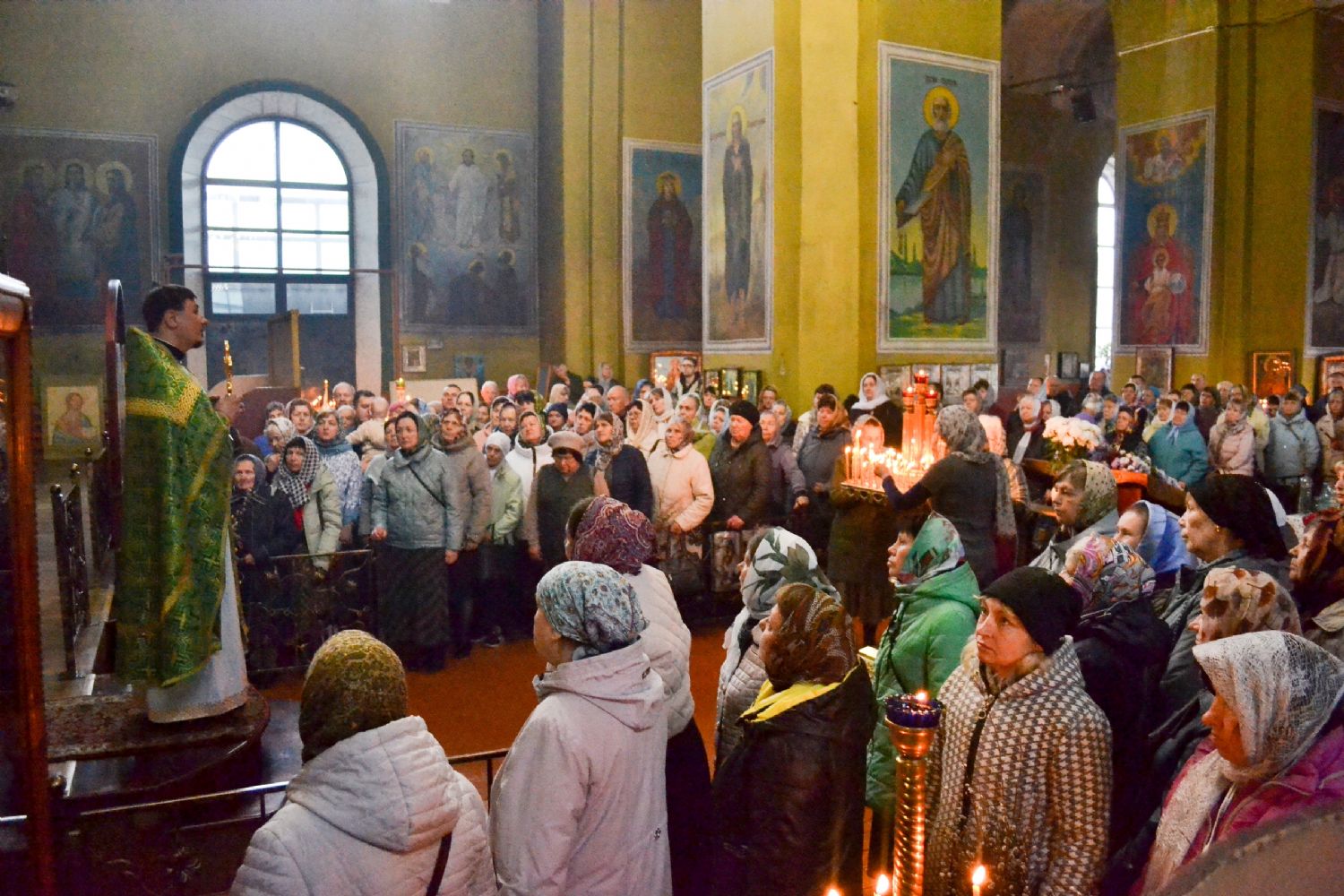 праздник Входа Господня в Иерусалим встретил храм Крещения Господня